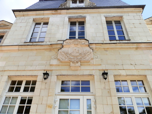 St Cyr en Val Les chateaux et l'étang 11.jpg