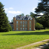 St Cyr en Val Les chateaux et l'étang 4
