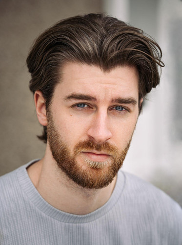 MV5BZTM5NTdmOTgtNjZkNC00ZGNhLWEyODUtOWExZDA3YTQ3ZGUxXkEyXkFqcGdeQXVyMTUzMjM4MDcz. V1 .jpg