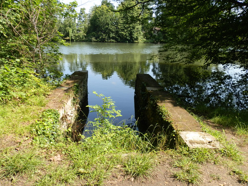 Olivet Bords du Loiret 92.jpg