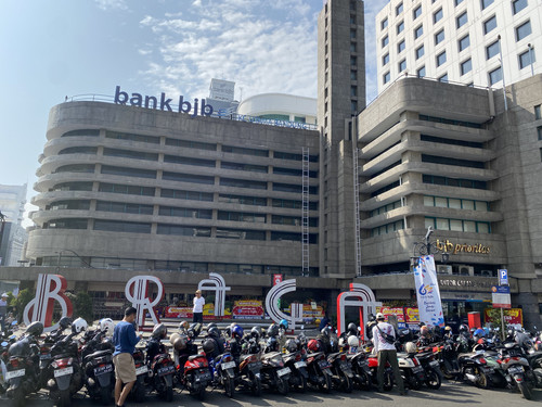 A7 Bank BJB KCU Bandung.jpg