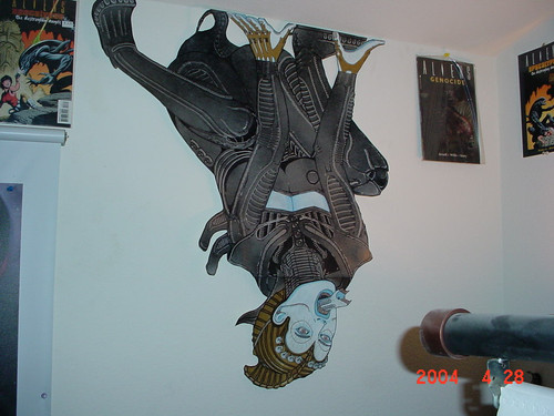 aliengirl camera.jpg