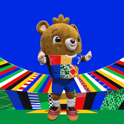 52E3C71B 7103 46DE A42D 4D76A1A8789E.gif