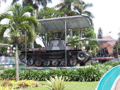 tank di museum brawijaya malang 1497853196 202.80.216.97.jpg