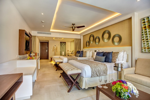 Luxury Junior Suite.jpg