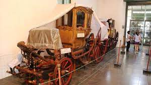 Museum Kereta Kencana(1).jpg