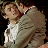 DB61D3EB 8596 4C19 A9AF 484AD47031E7.gif