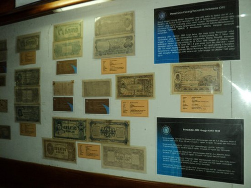 beberapa uang ori tempo.jpg