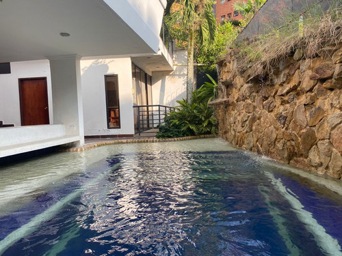 Piscina.jpg