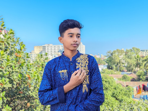 LMC 20231201 135318 Ibrahim.PORTRAIT.jpg