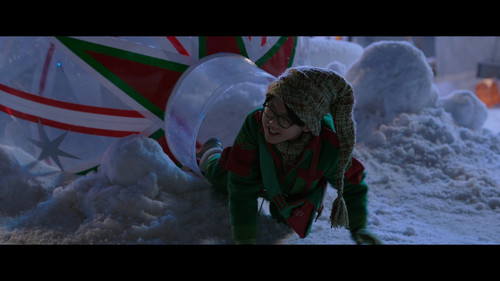 Travesuras Navideñas.(2023).WEB DL.1080p.Latino.PGD.mkv snapshot 01.08.04.455.jpg