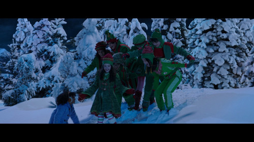 Travesuras Navideñas.(2023).WEB DL.1080p.Latino.PGD.mkv snapshot 00.37.52.937.jpg