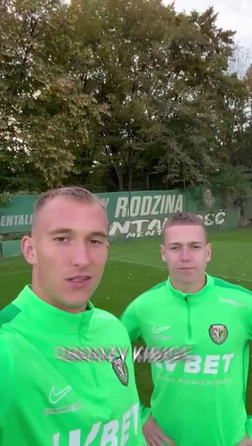 v cJNN2xOThW5b9L.jpg