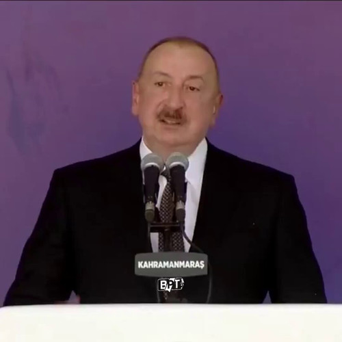 KcPVaJB kUArx7b1.jpg