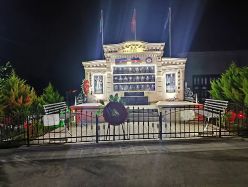 555446923 1253595053459882 5333025149832760357 n.jpg?stp=dst jpg s600x600 tt6& nc cat=103&ccb=1 7& n.jpg