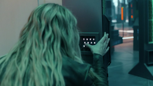 Peacemaker (2022) S02E06 Ignorance is Chris (1080p AMZN Webrip x265 10bit EAC3 5.1 Atmos English JBE.jpg