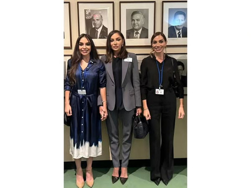 555729528 122227857584146263 2608066928304781767 n.jpg?stp=dst jpg s600x600 tt6& nc cat=106&ccb=1 7&.jpg