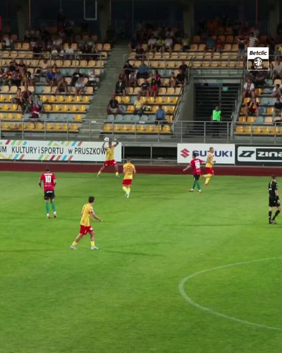 EV0jL5fSCynUnS d.jpg