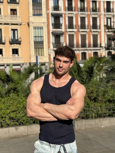  alexofff 1752089674 3673116873049861864 990559252.jpg