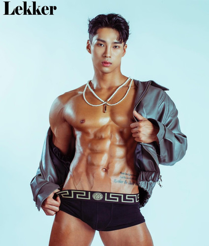 GaKd1kuacAADIyQ.jpg