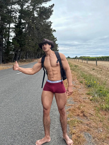 brownboyfitt 1753655697 3686253629264521817 70237079834.jpg
