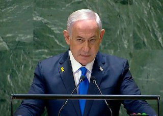 نتنياهو: مع مرور الوقت، استسلم العديد من قادة العالم لضغوط الإسلاميين المتطرفين. أوجه رسالة لقادة العالم الذين يرضخون لهذه الضغوط: يجب عليكم دعم إسرائ...