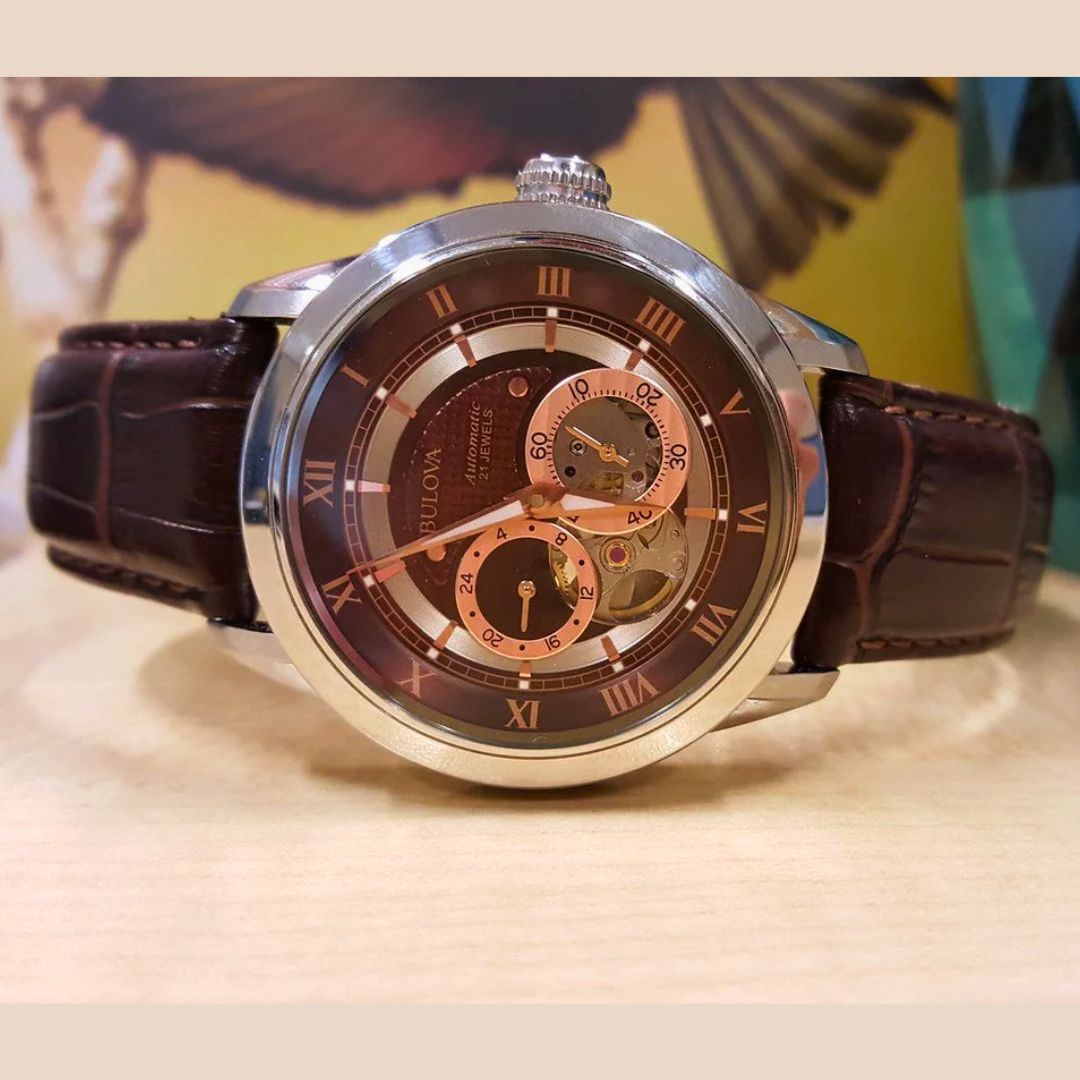 Bulova Relógio masculino clássico Sutton automático com 4 ponteiros