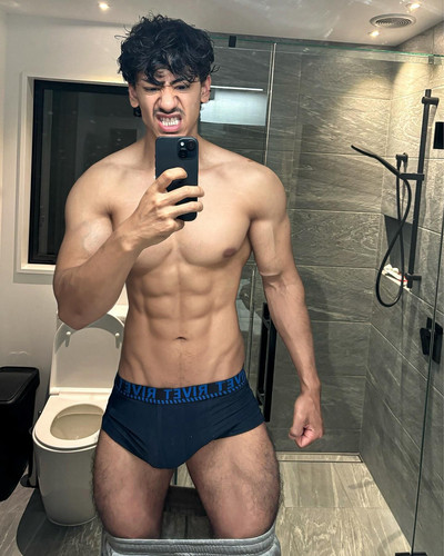 brownboyfitt 1751249939 3666072661953644860 70237079834.jpg