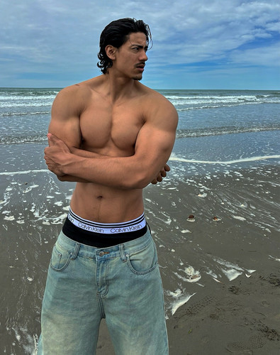 brownboyfitt 1751842293 3671041692268467382 70237079834.jpg