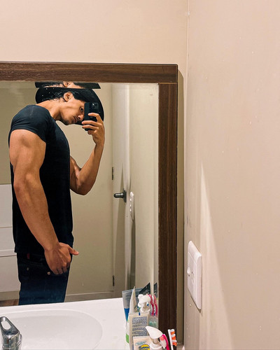 brownboyfitt 1752452971 3676164431609809263 70237079834.jpg