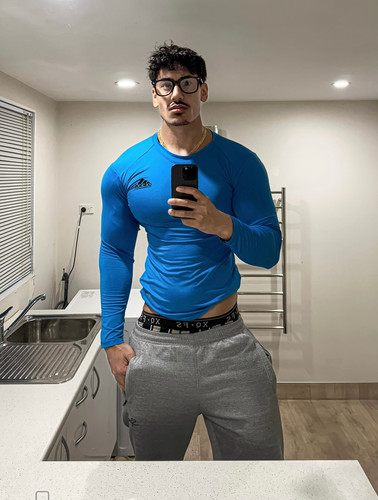 brownboyfitt 1758151648 3723968396389497959 70237079834.jpg