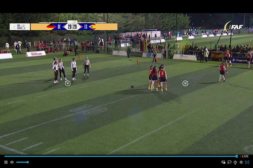 yfh49F4 EiAIrzUk.jpg