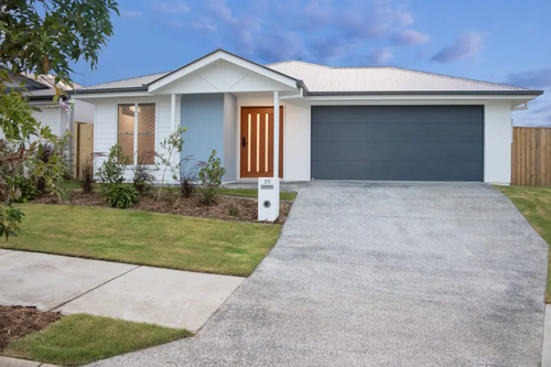 investment property advisor.png