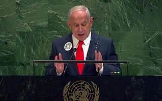 قال زعيم المعارضة الإسرائيلي يائير لابيد إن العالم شاهد اليوم رئيس وزراء إسرائيليًا متعبًا ويتباكى في خطاب مليء بالحيل بشكل مفرط. وأضاف أن نتنياهو لم ...