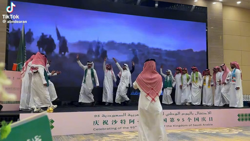 HgrlpU eDuR24e Y.jpg