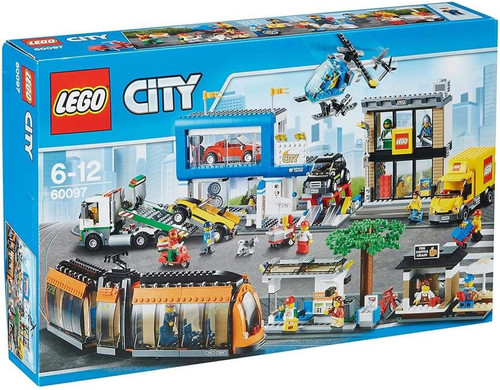 6540aa3345d37a476c3bb3ce lego city town 60097 city square.jpg