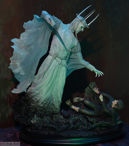 002 The Witchking and Frodo at Weathertop.jpg