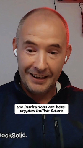 Kbn6V r uFe4pOCo.jpg