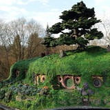 002 Bag End on the Hill Outside pics