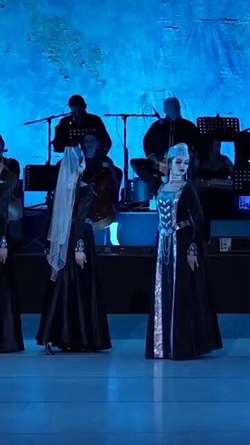 frcMedAgUaWz1 Dw.jpg