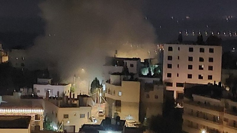 صور | من تفجير قوات الاحتلال منزل الشهيد مثنى عمرو في بلدة القبيبة شمال غرب القدس المحتلة....