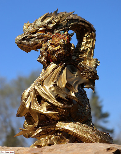 001 Mini Epic Smaug the Golden.jpg
