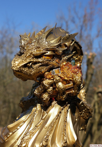 008 Mini Epic Smaug the Golden.jpg