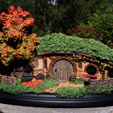 007 #18 Gardens Smial