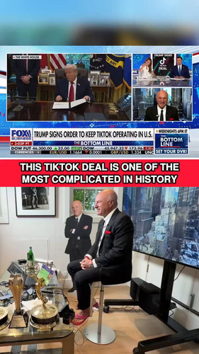 F4pC8Je ESRpPCko.jpg