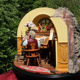 003 Bilbo Baggins in Bag End