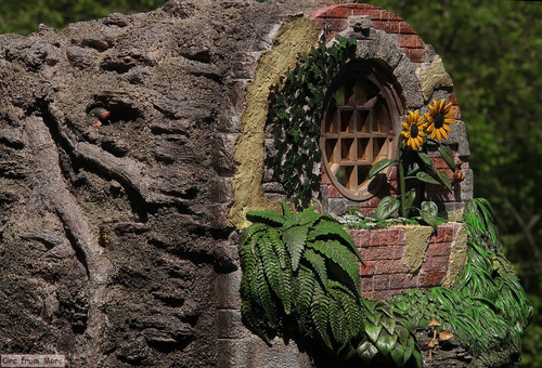 022 Bilbo Baggins in Bag End.jpg