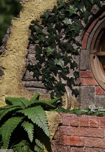 020 Bilbo Baggins in Bag End.jpg