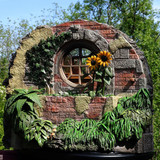 009 Bilbo Baggins in Bag End