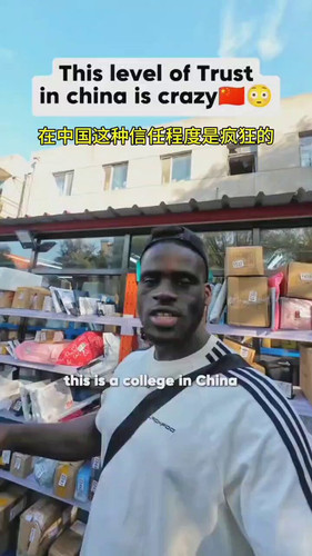 l7WKYF6pxAWco QZ.jpg